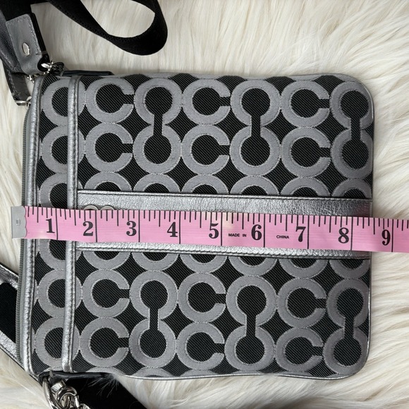 Coach 46802 Gunmetal/Black/Silver Crossbody Bag or Shoulder Purse - Picture 8 of 9